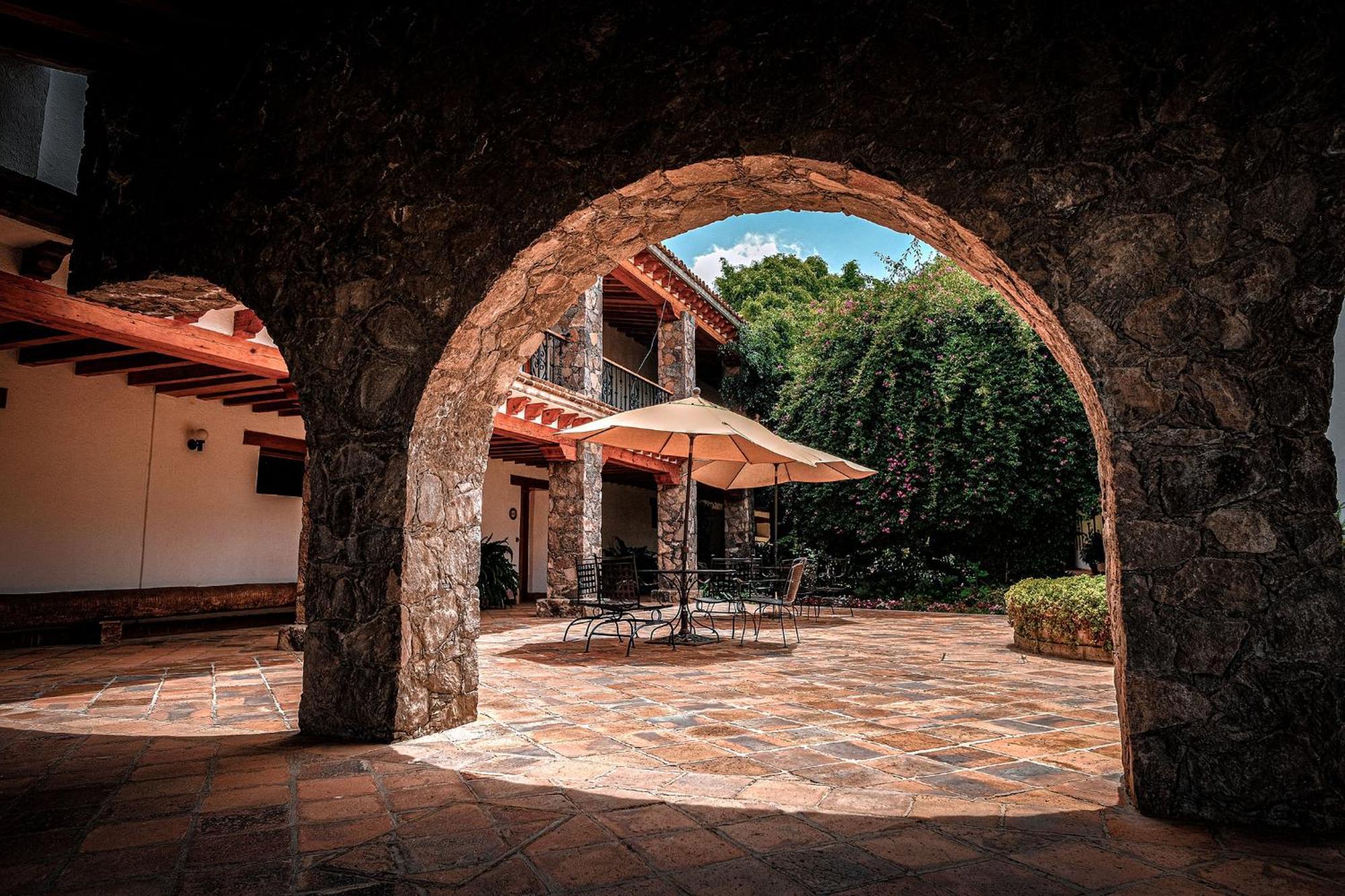 Hotel Hacienda Cantalagua Golf Contepec Eksteriør bilde