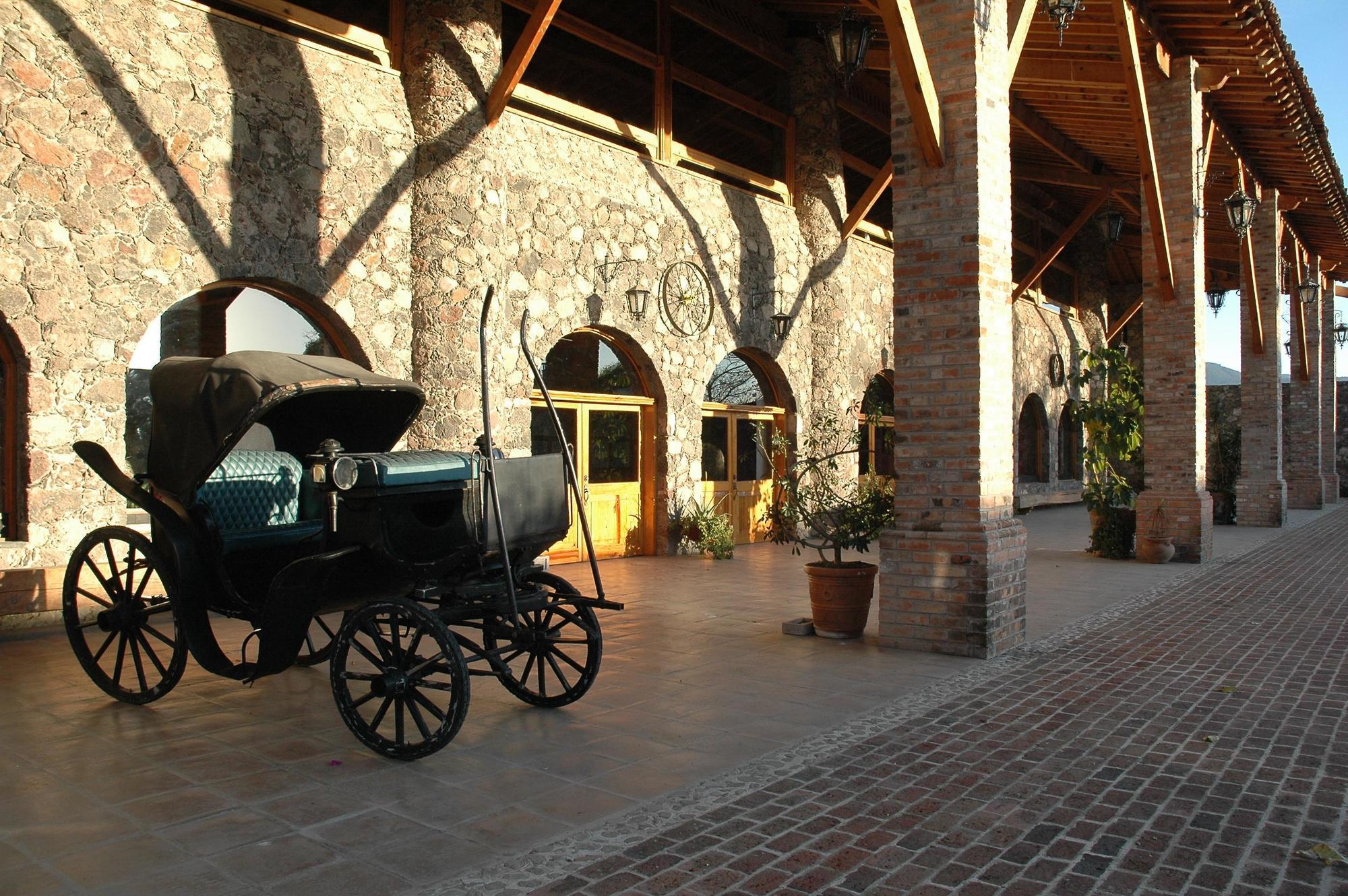 Hotel Hacienda Cantalagua Golf Contepec Eksteriør bilde